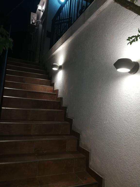 Apartmani Seka 赫尔采格诺维 外观 照片