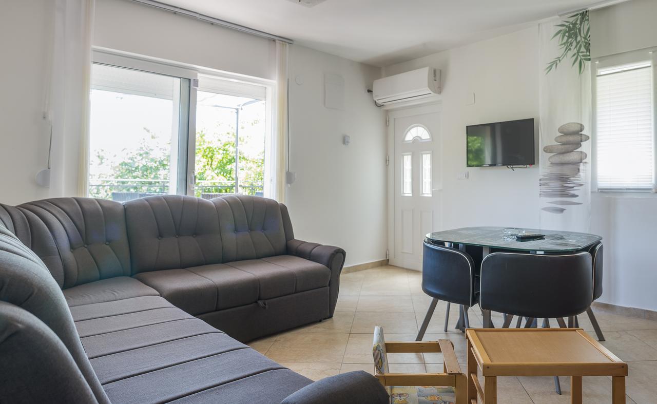 Apartmani Seka 赫尔采格诺维 外观 照片