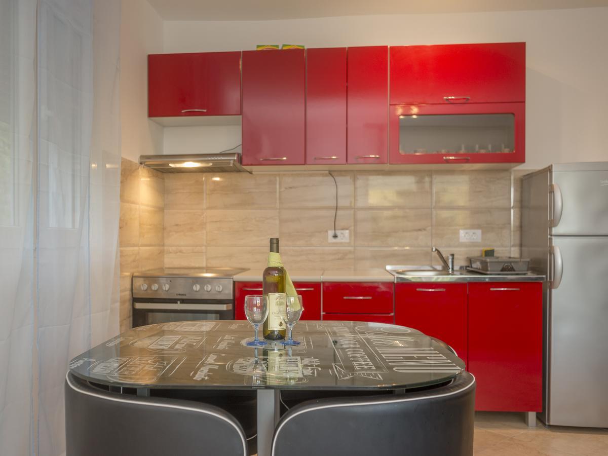 Apartmani Seka 赫尔采格诺维 外观 照片
