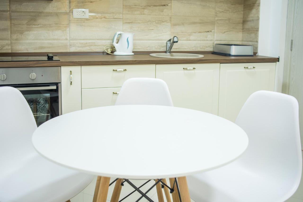 Apartmani Seka 赫尔采格诺维 外观 照片